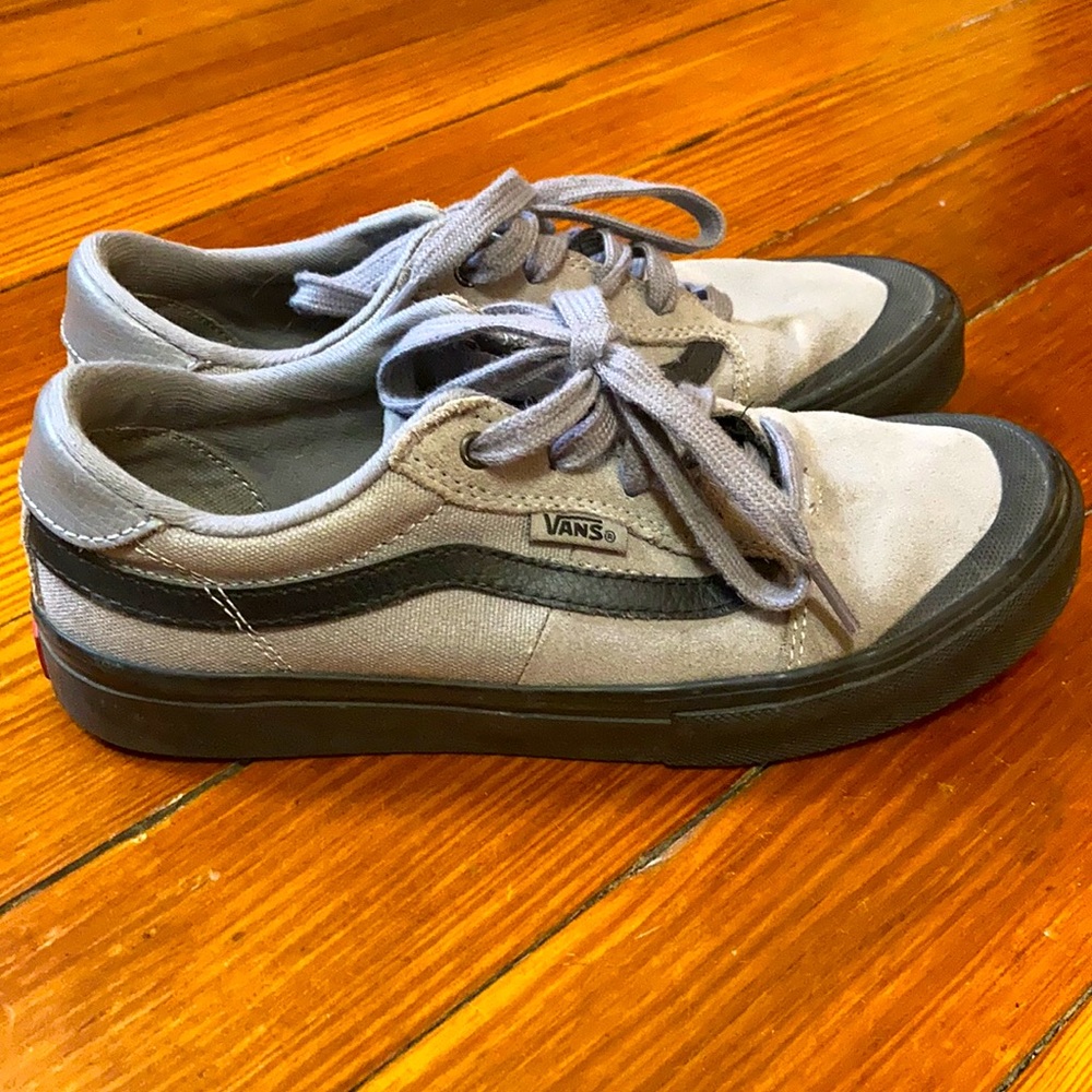 Vans skate sneakers- suede with rubber toe tips